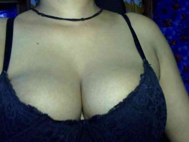 Nusrat-Mimi webcam