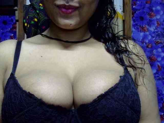 Nusrat-Mimi webcam
