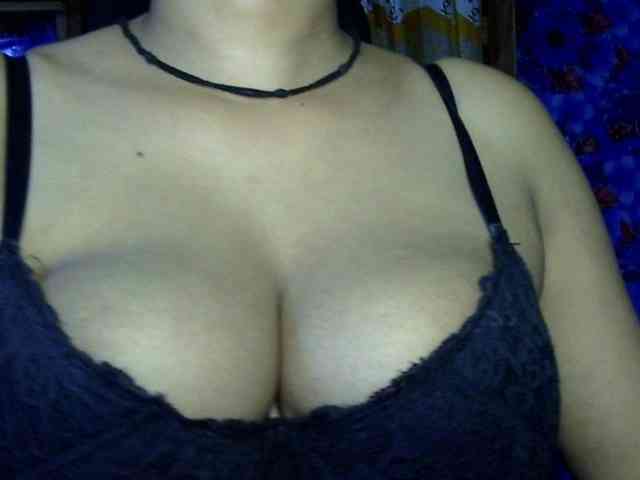 Nusrat-Mimi webcam