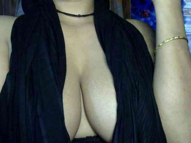 Nusrat-Mimi webcam