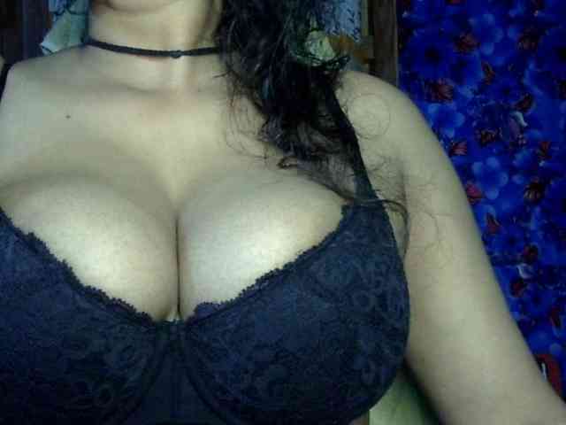 Nusrat-Mimi webcam