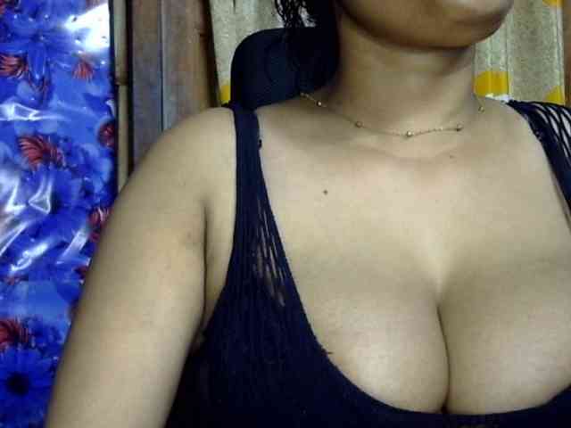 Nusrat-Mimi webcam