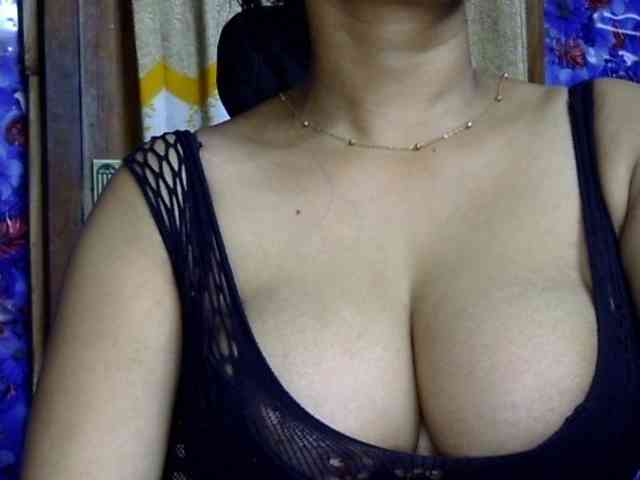 Nusrat-Mimi webcam