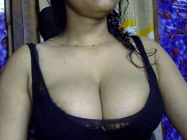 Nusrat-Mimi webcam