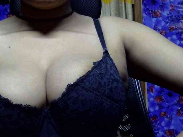 Nusrat-Mimi webcam