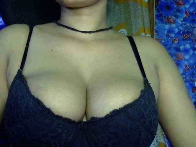 Nusrat-Mimi webcam