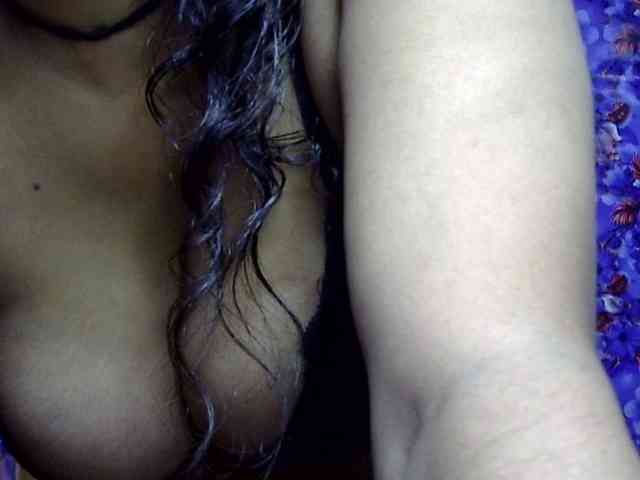 Nusrat-Mimi webcam