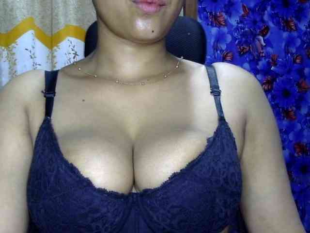 Nusrat-Mimi webcam