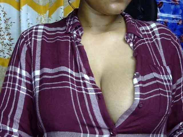 Nusrat-Mimi webcam