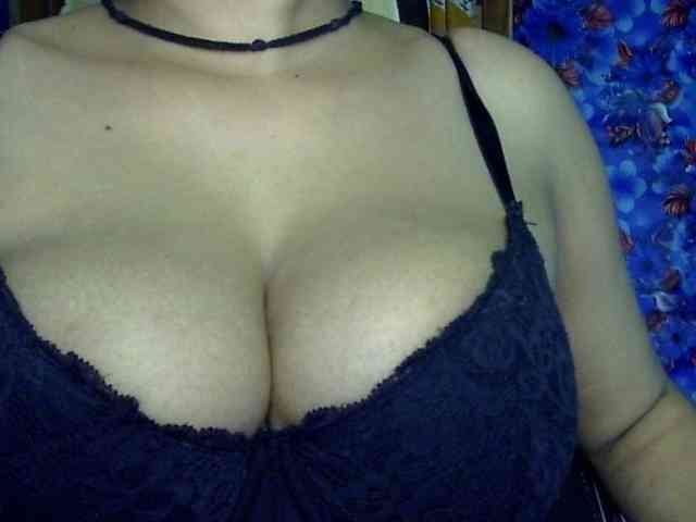 Nusrat-Mimi webcam