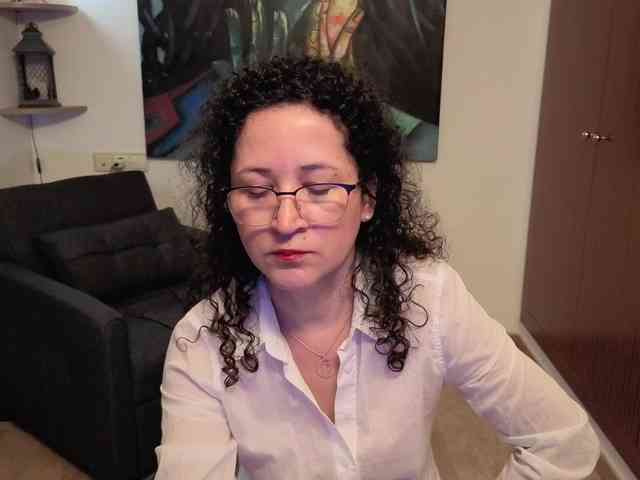 Lilihotlatina webcam