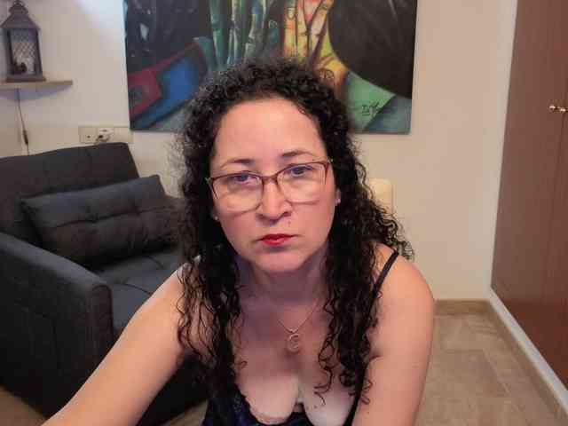 Lilihotlatina webcam