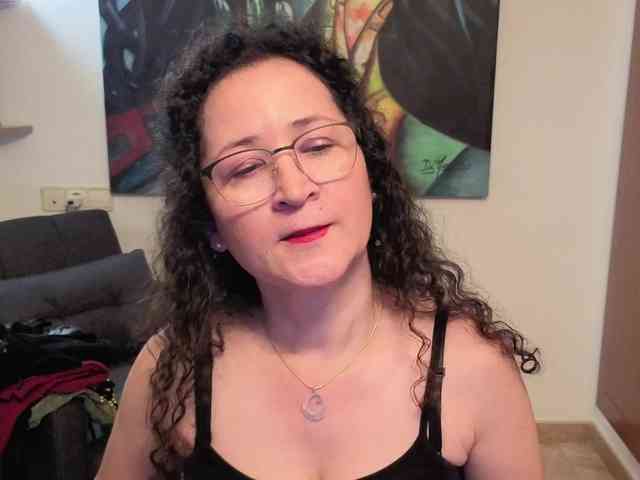 Lilihotlatina webcam