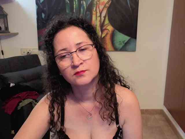 Lilihotlatina webcam