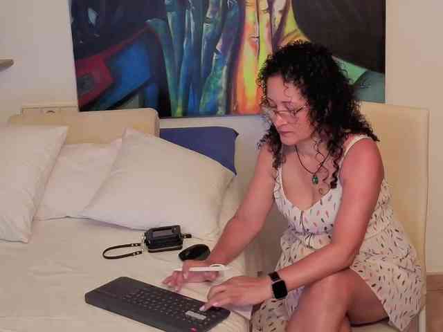 Lilihotlatina webcam