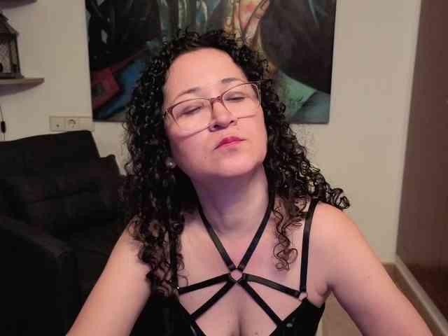 Lilihotlatina webcam