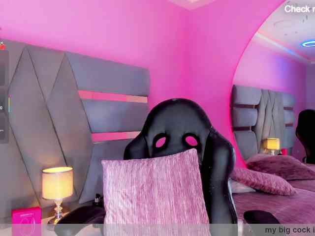 pantherB1ackofic... Live Webcam on BongaCams