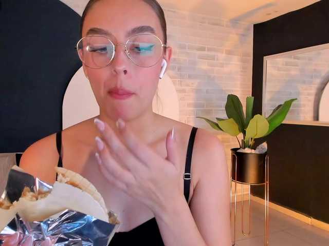 KaiaFerreira's BongaCams show and profile