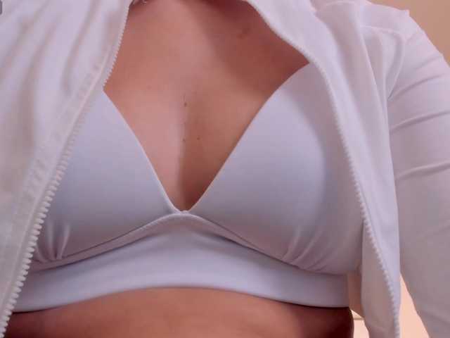 KaiaFerreira's BongaCams show and profile