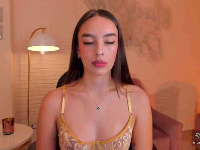 Модель: KaiaFerreira