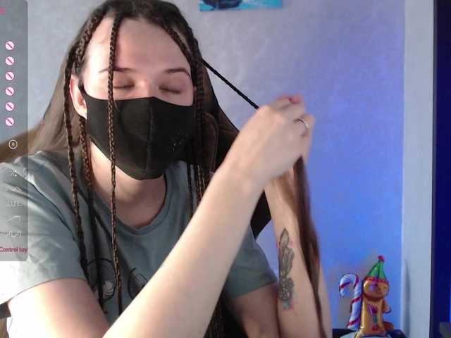 KseniaHerAzdevai's BongaCams show and profile