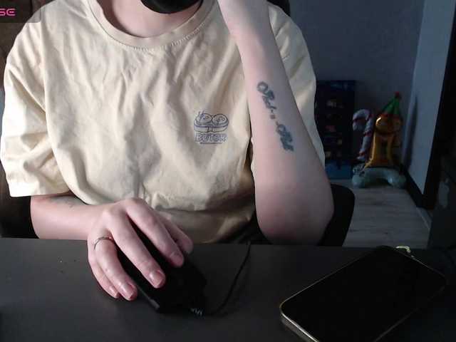 KseniaHerAzdevai's BongaCams show and profile