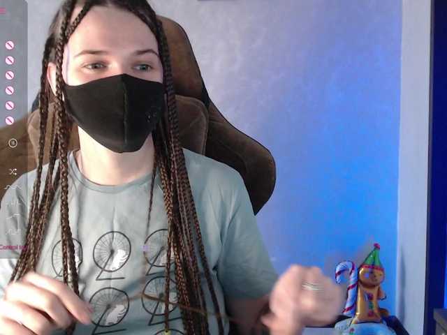 KseniaHerAzdevai live cam profile