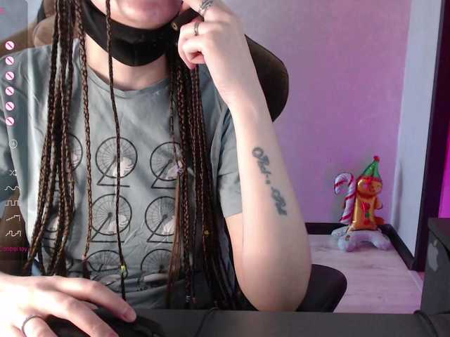 KseniaHerAzdevai's BongaCams show and profile