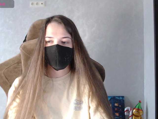 le modèle GenerallShef est en webcam porno dans un show sur le site bongacams, il possède les tags suivants: White/Caucasian,Brunette,Shaved