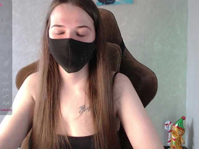 KseniaHerAzdevai's BongaCams show and profile