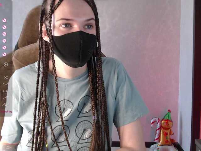 KseniaHerAzdevai's BongaCams show and profile