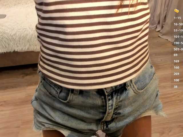 Brandy-cola's BongaCams show and profile