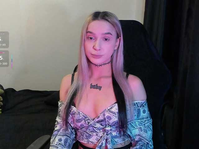 AshMila's BongaCams show and profile