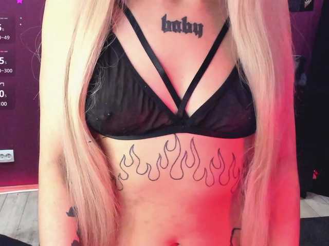 AshMila on BongaCams 