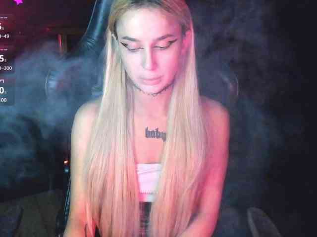 AshMila webcam