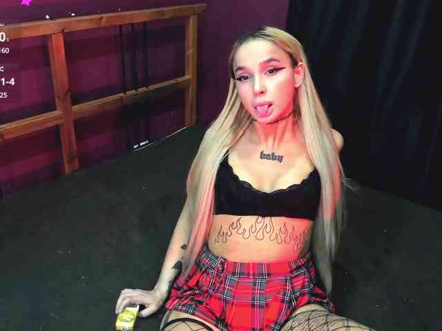 AshMila webcam