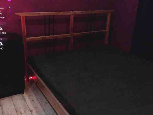 AshMila webcam