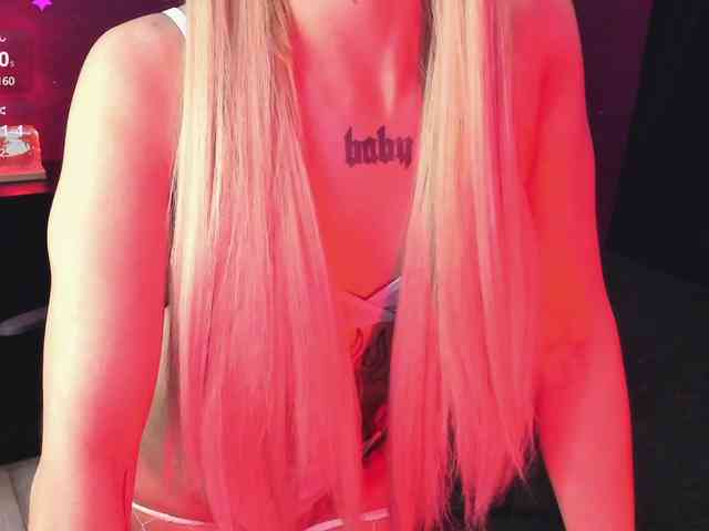 AshMila webcam