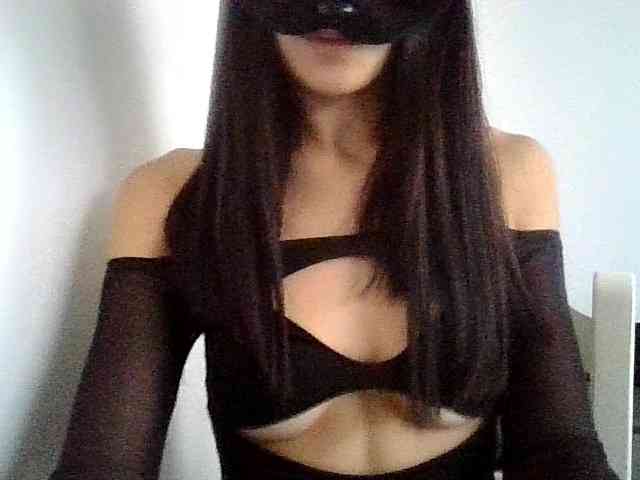 littlebamb18 webcam