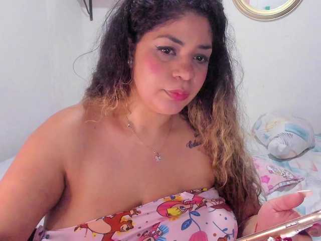 larispark's BongaCams show and profile