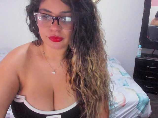 larispark's BongaCams show and profile