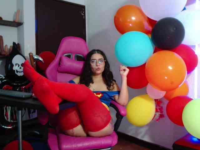 lola-fiery webcam