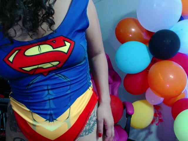 lola-fiery webcam