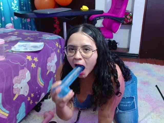 lola-fiery webcam
