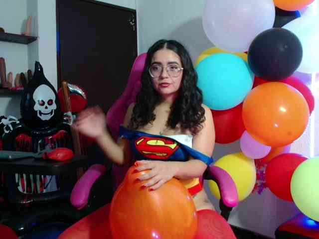 lola-fiery webcam