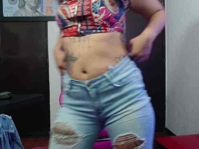 lola-fiery webcam