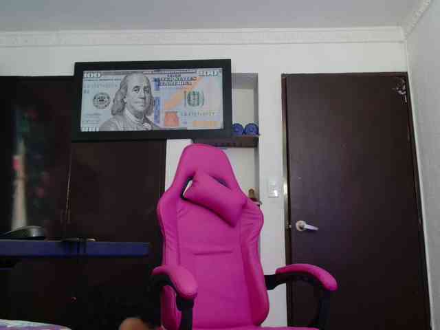 lola-fiery webcam