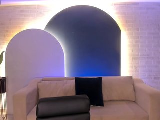 AlinaKravitz Porn Show