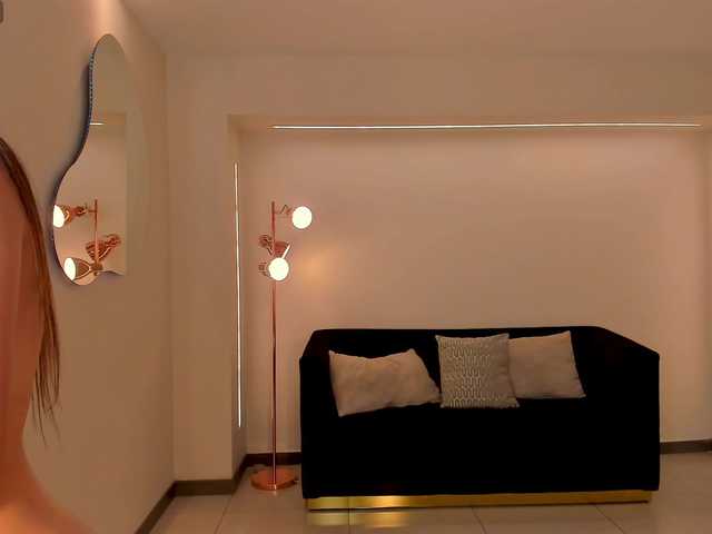 AlinaKravitz's BongaCams show and profile