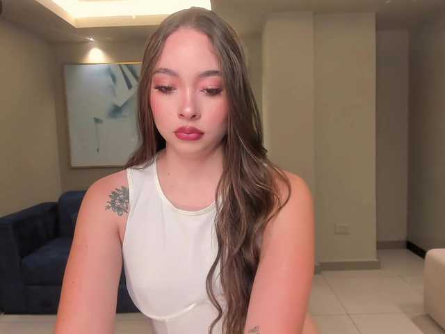 AlinaKravitz's BongaCams show and profile